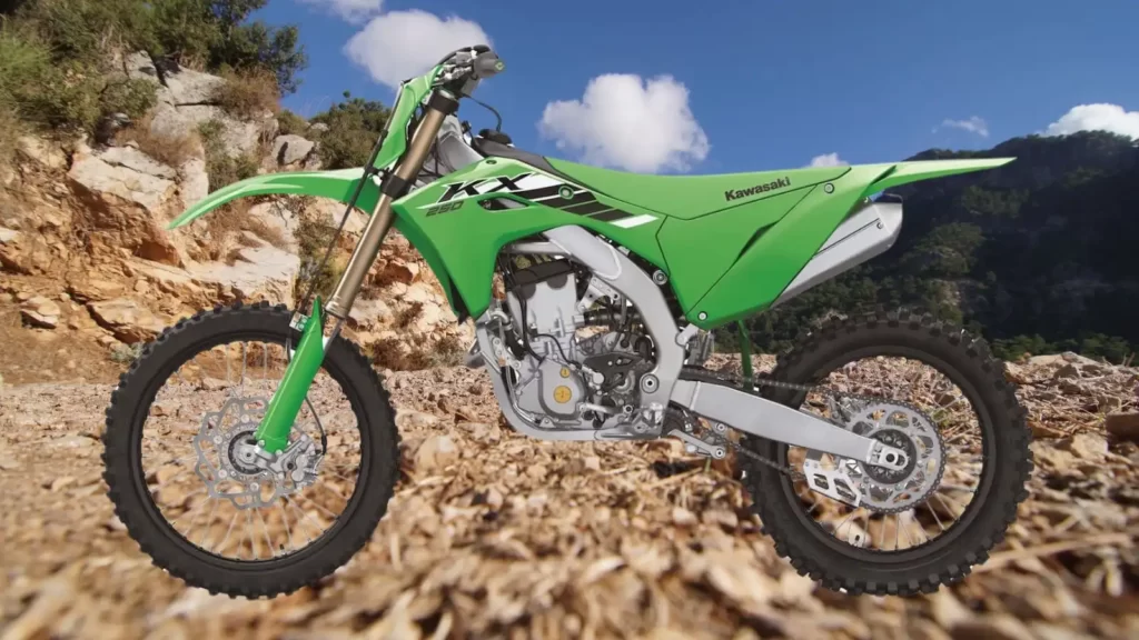 Kawasaki KX250 2025 Chega Renovada