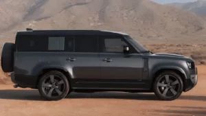Land Rover Defender 2025 mantém o estilo robusto e deve em Agosto