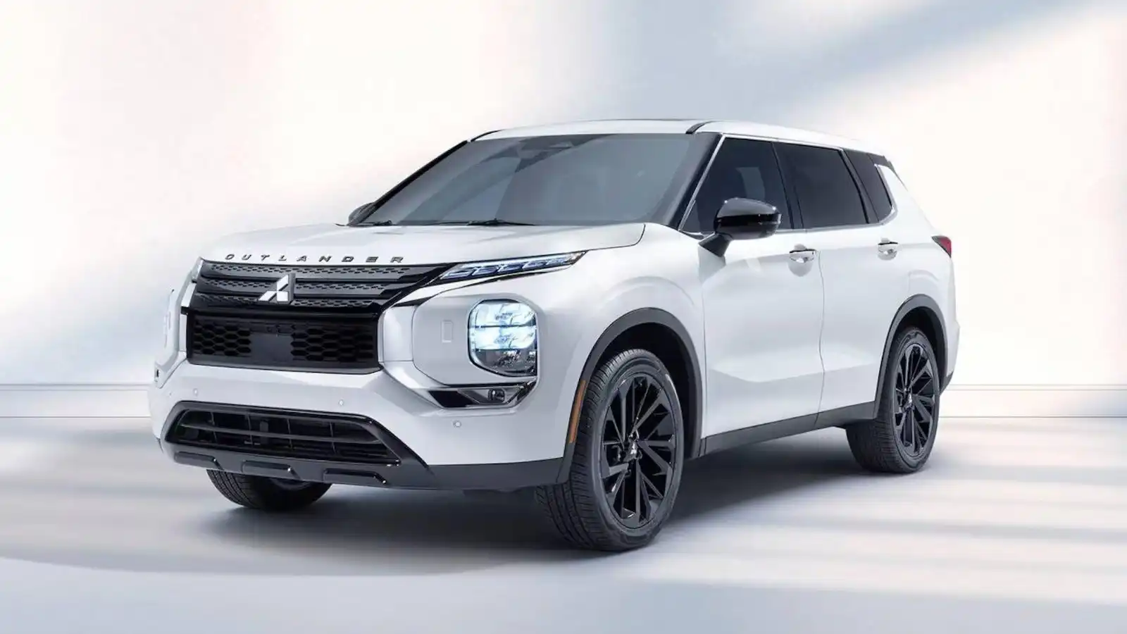 Mitsubishi Outlander 2024: Inovação e Estilo