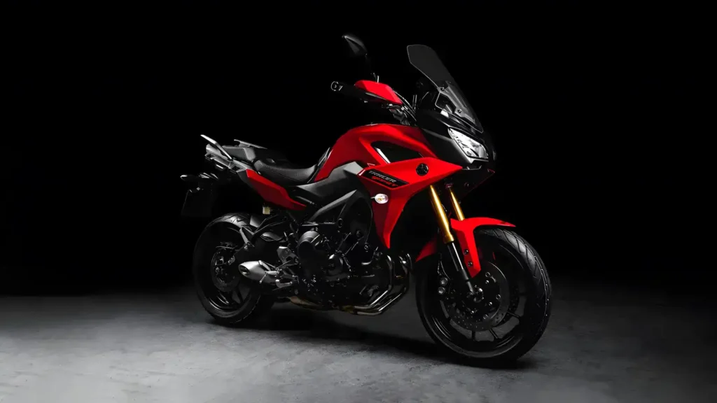 Yamaha Tracer 900 GT 2025: Novas cores, desempenho e preço no Brasil