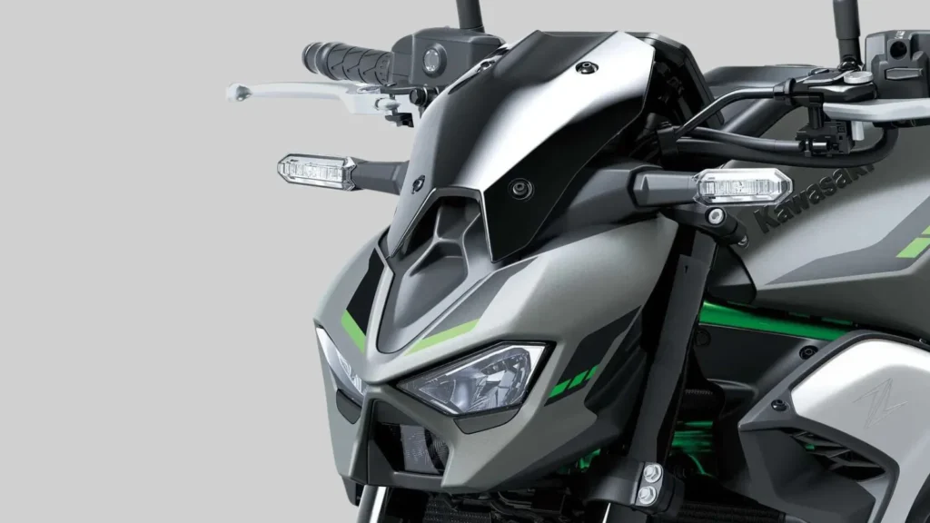 Kawasaki Z900 2025