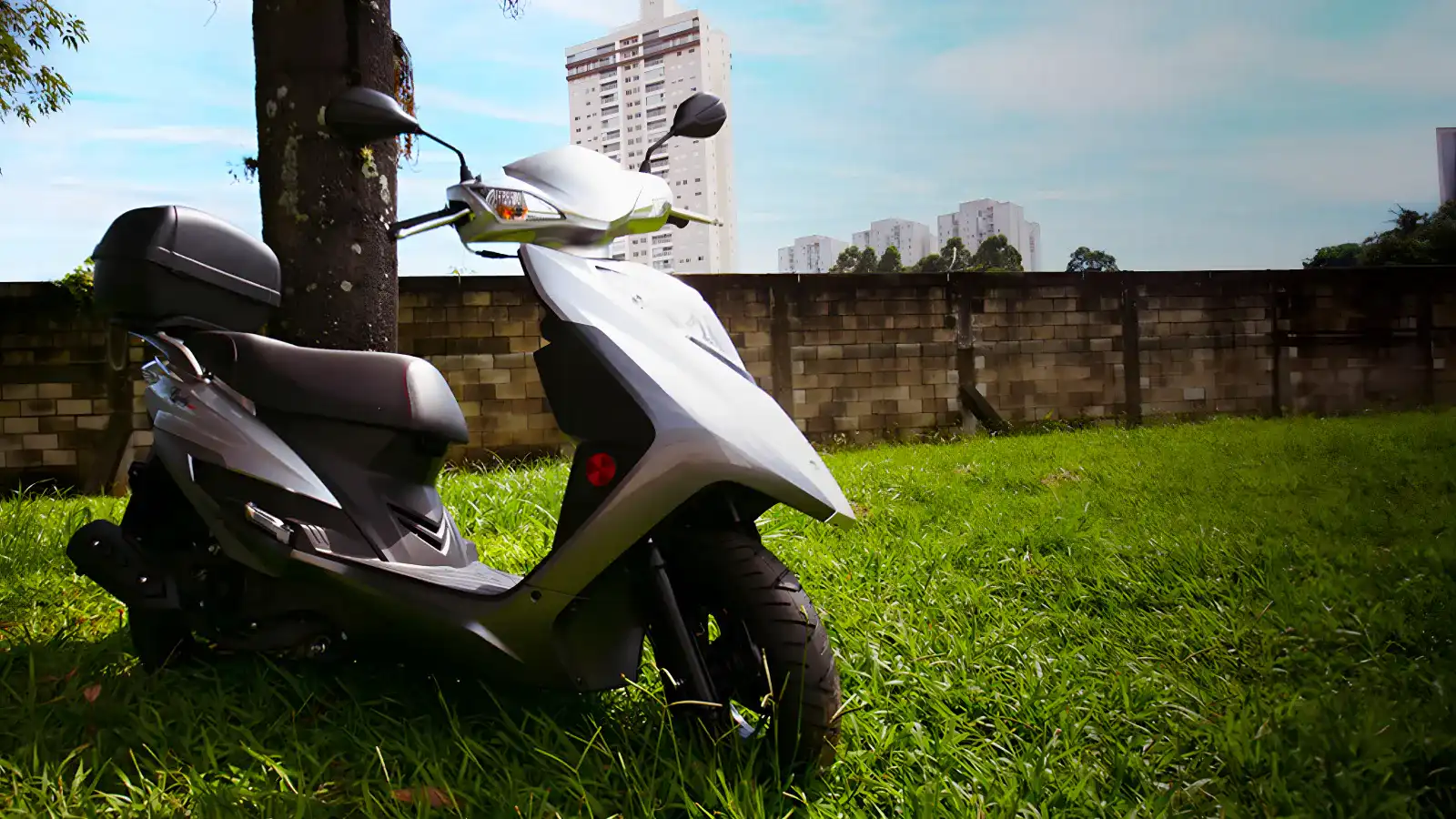 Lindy 125 2025: Conheça a scooter barata e econômica