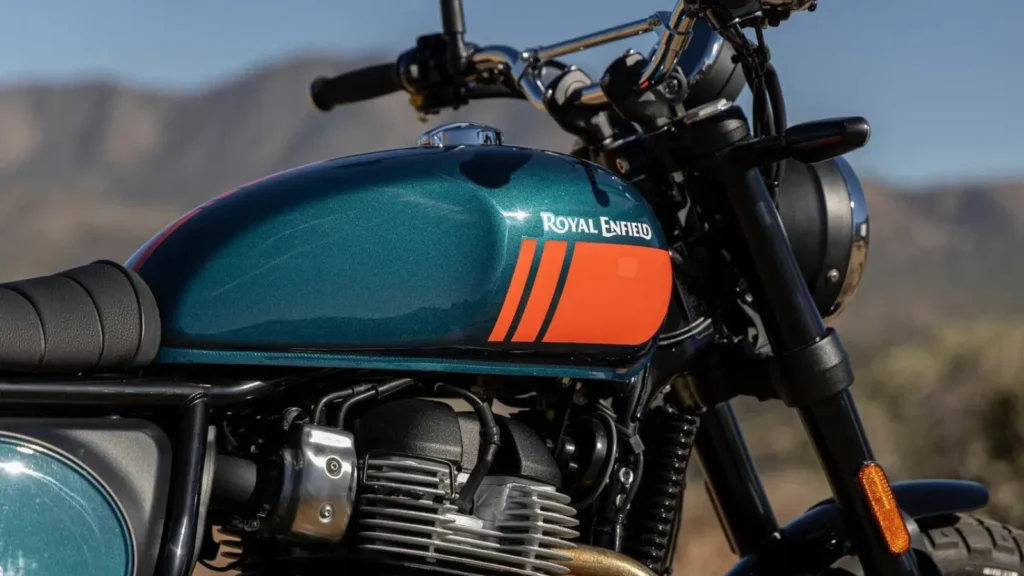 Royal Enfield Bear 650 2025