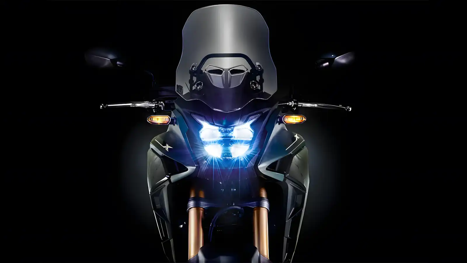 Honda CB 500X 2024: desempenho e autonomia para quem busca aventura