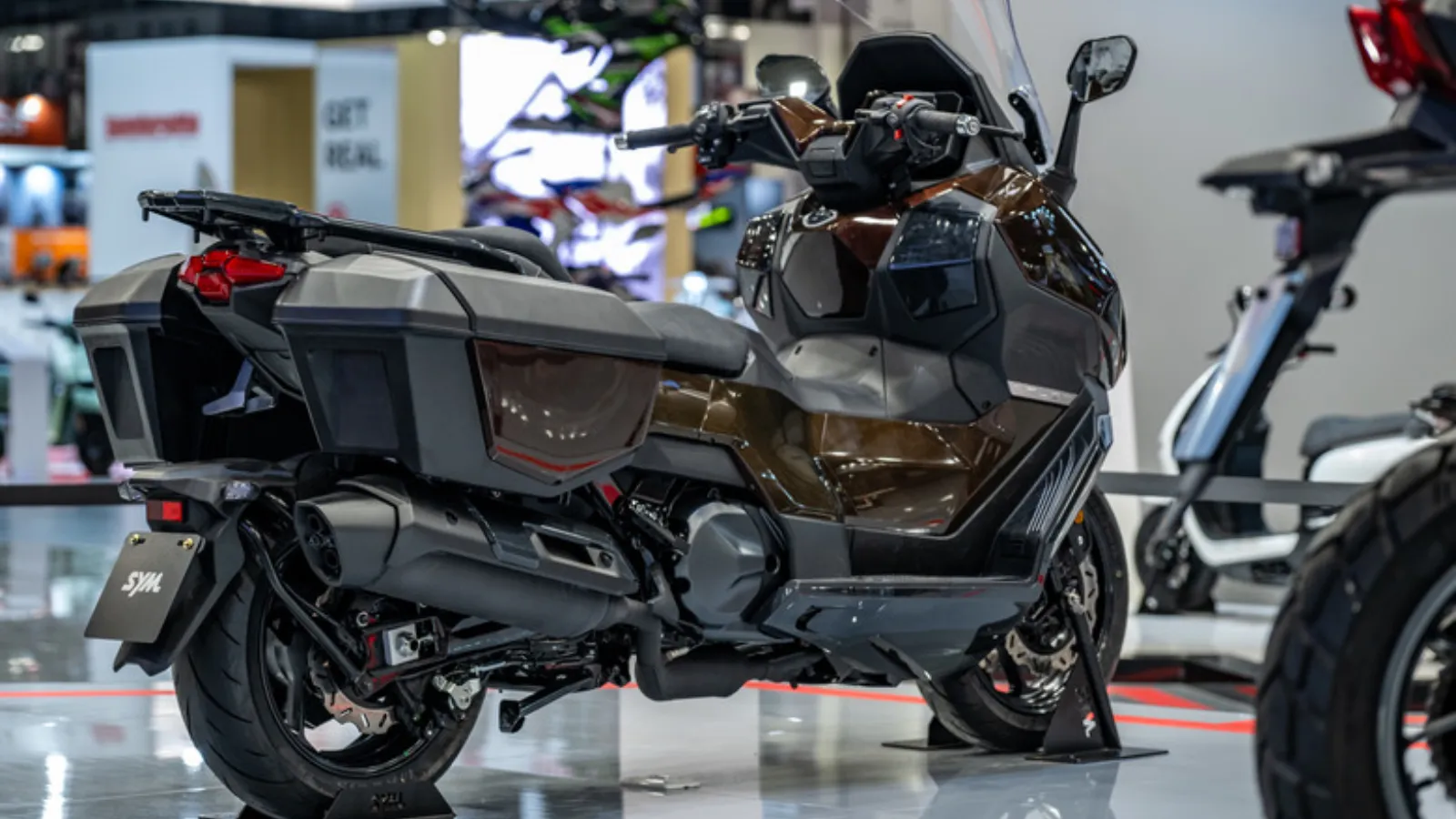 SYM TTLBT 2025 – Novidades e Detalhes da MaxiScooter Sport Tourer premium