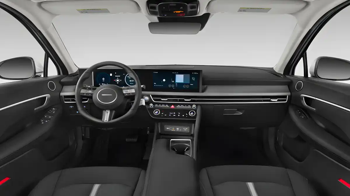 Sonata 2024: Luxo e Tecnologia em Um Sedã