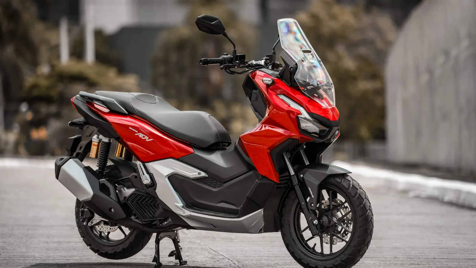 Honda ADV 160 2025: Motor mais potente, novo visual e ainda mais tecnológica