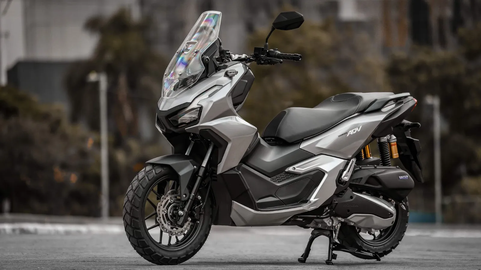 Honda ADV 160 2025: Motor mais potente, novo visual e ainda mais tecnológica