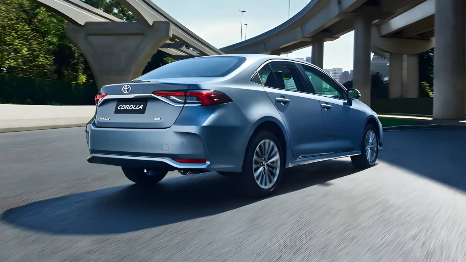 Toyota Corolla XEi 2025: Preço e Novidades Tecnológicas do Sedã Topo de Linha