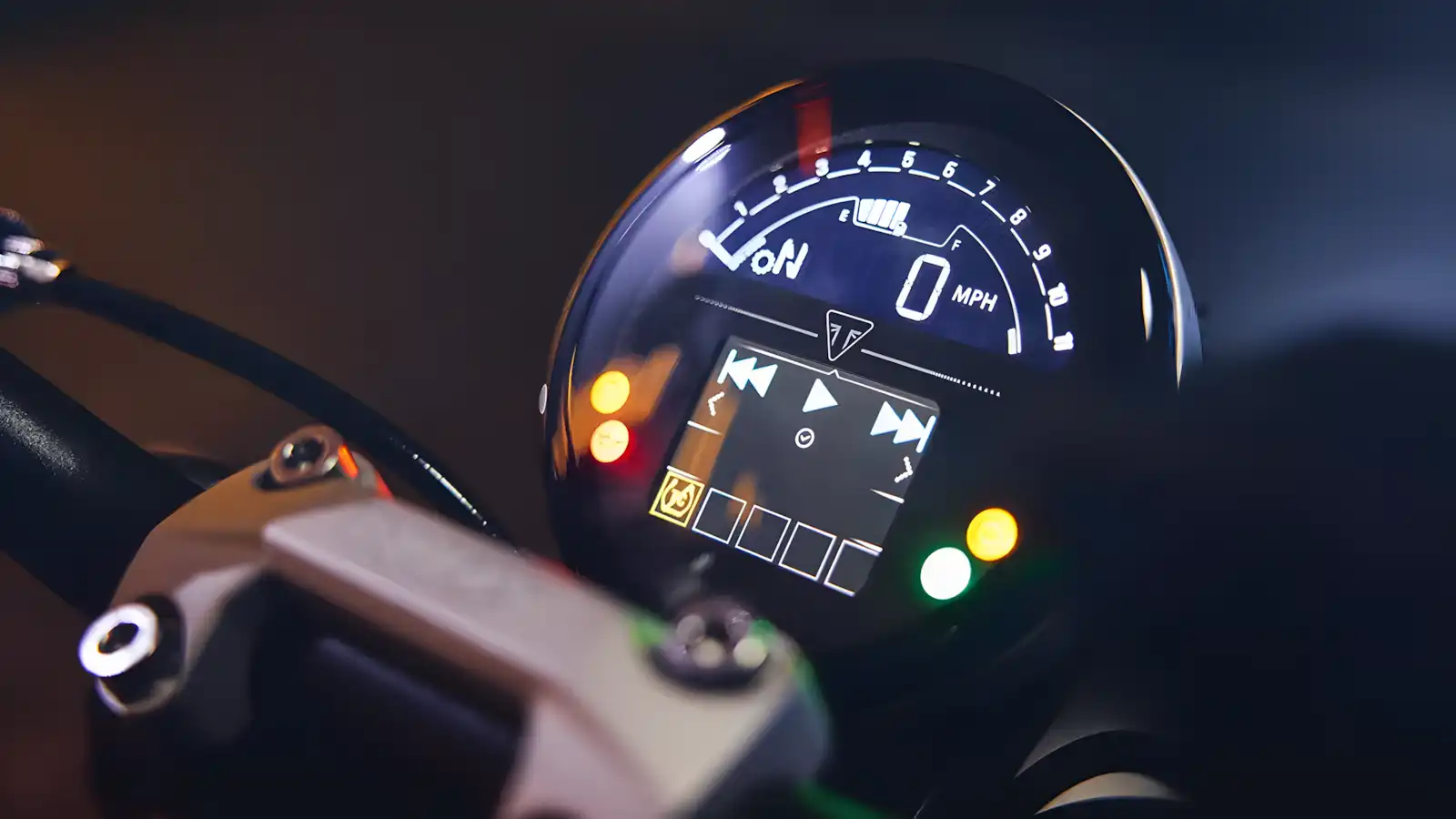 Triumph Trident 660 2025: Preço, Especificações e o Que Muda na Roadster