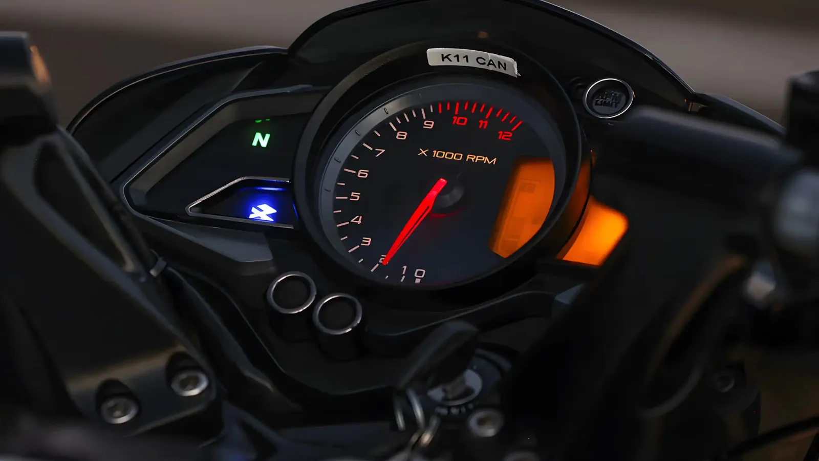 Bajaj Dominar 160 2025 Surpreende com ABS Duplo e Preço Competitivo