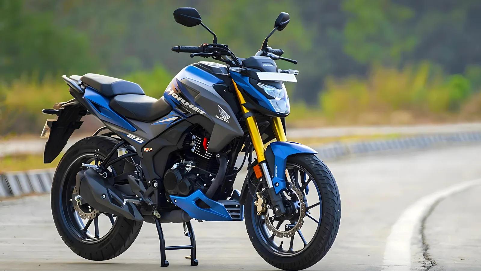 Honda Hornet 2.0 2025 Chega com Motor da XRE 190, Painel TFT e Novo Design. Veja o que muda!