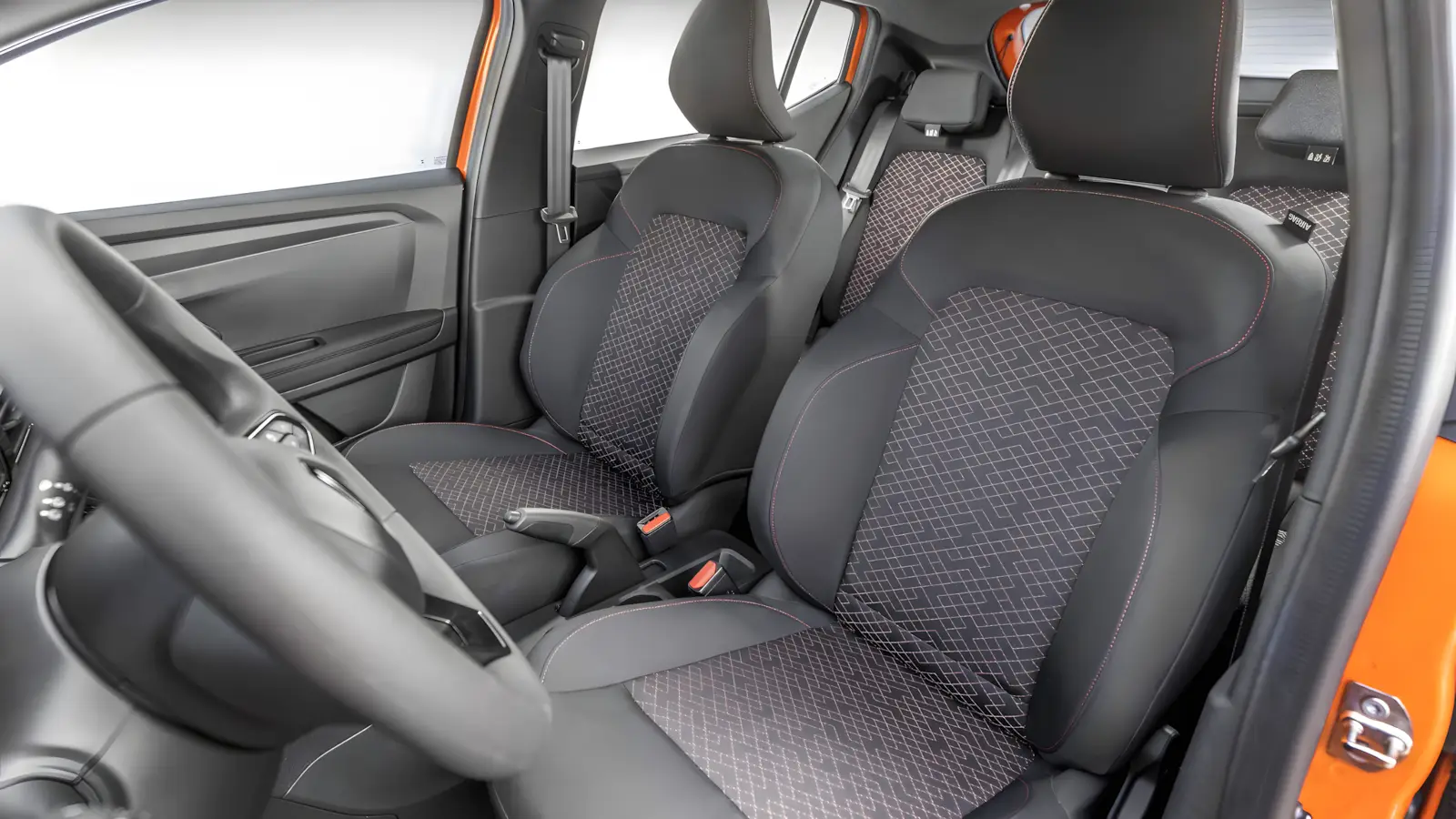 Qual é o Preço do Renault Kardian Evolution MT 2025? Consumo e Recursos do SUV com Câmbio Manual