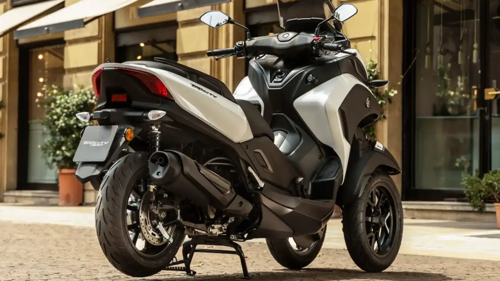 Tricity 300 2025: Novo Triciclo da Yamaha