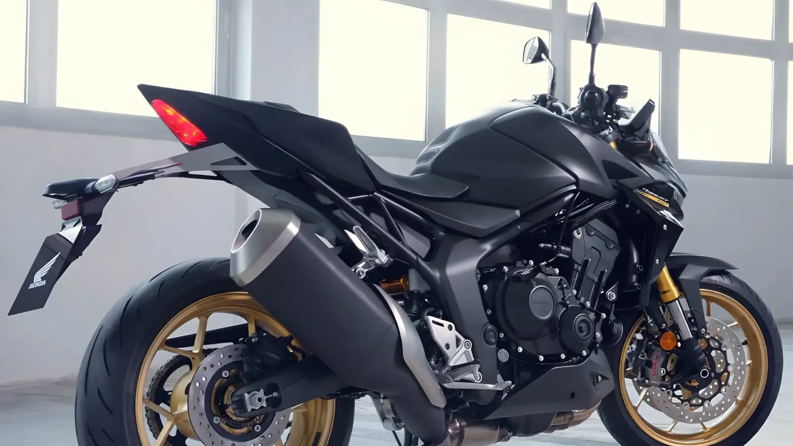 Honda CB1000 Hornet Detalhes e Recursos da Naked de 1000cc que Chega ao Brasil