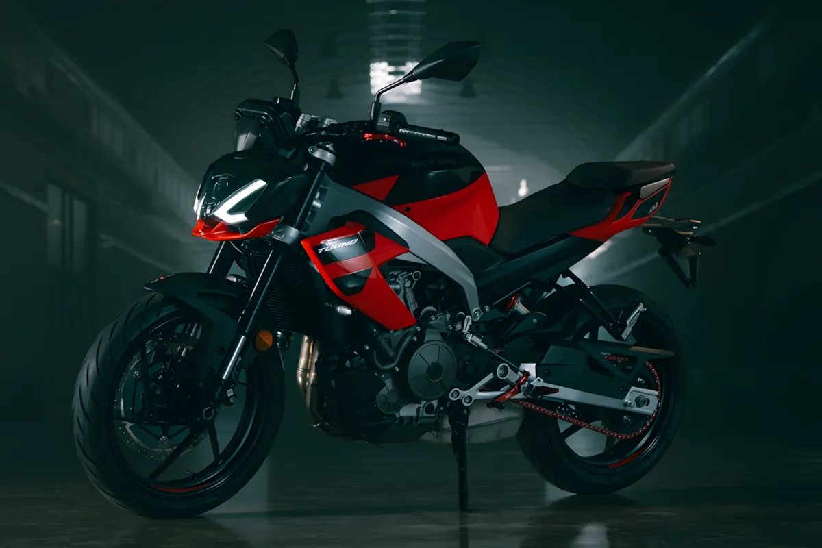 Aprilia Tuono 457 é compacta, potente e chega para elevar o nível entre as nakeds de entrada