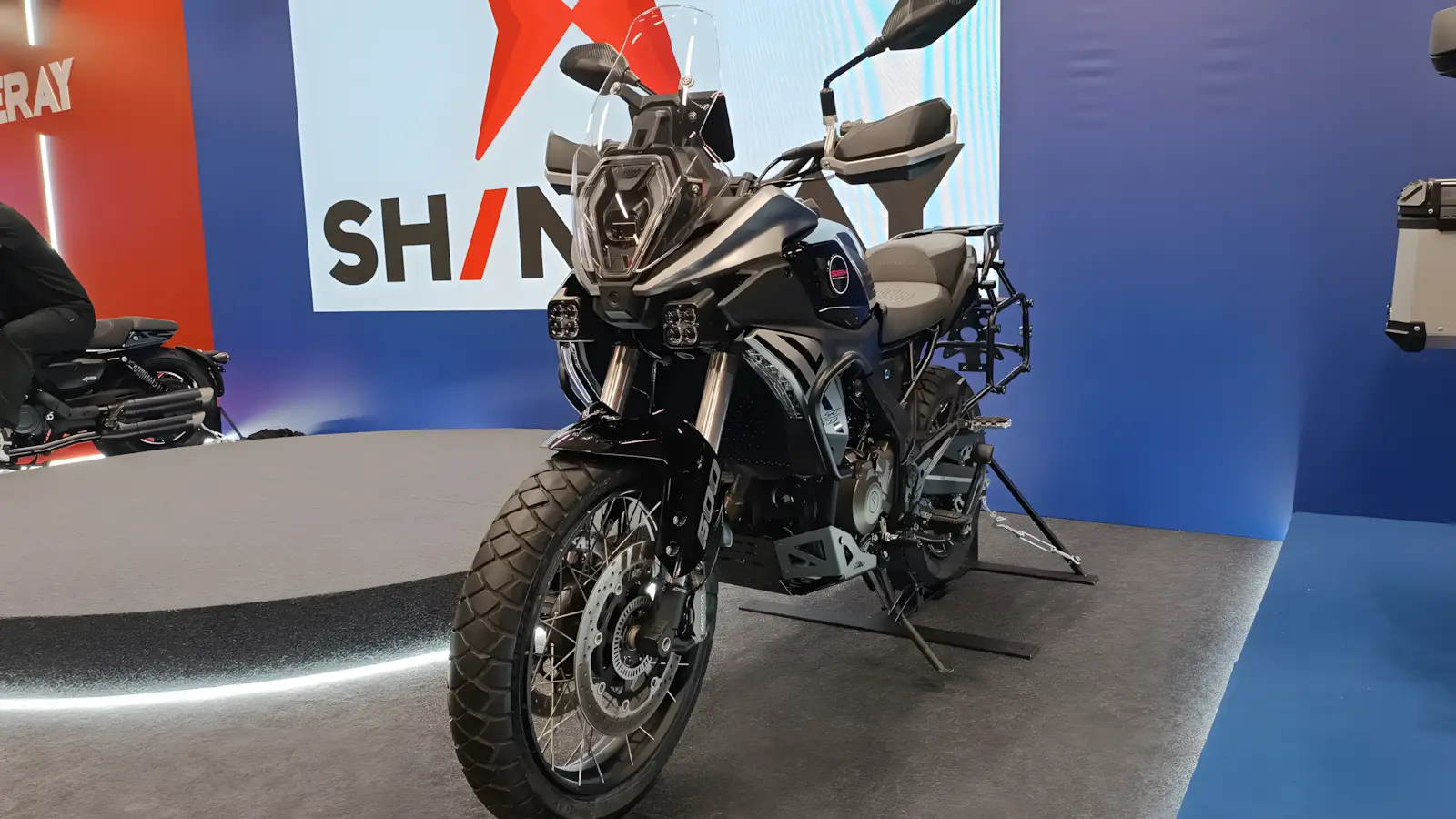 SBM 600S 2025 A Big trail que chega ao Brasil com potência e preço competitivo