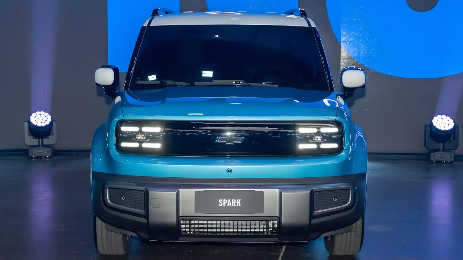 Chevrolet Lança Spark EUV SUV Elétrico Compacto com Preço de BYD Dolphin