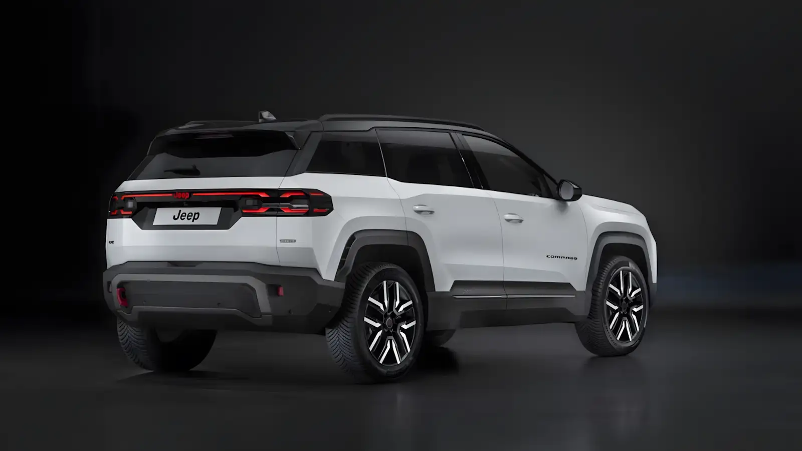 Jeep Compass com tração 4x4 volta com 380 cv e nova plataforma eletrificada