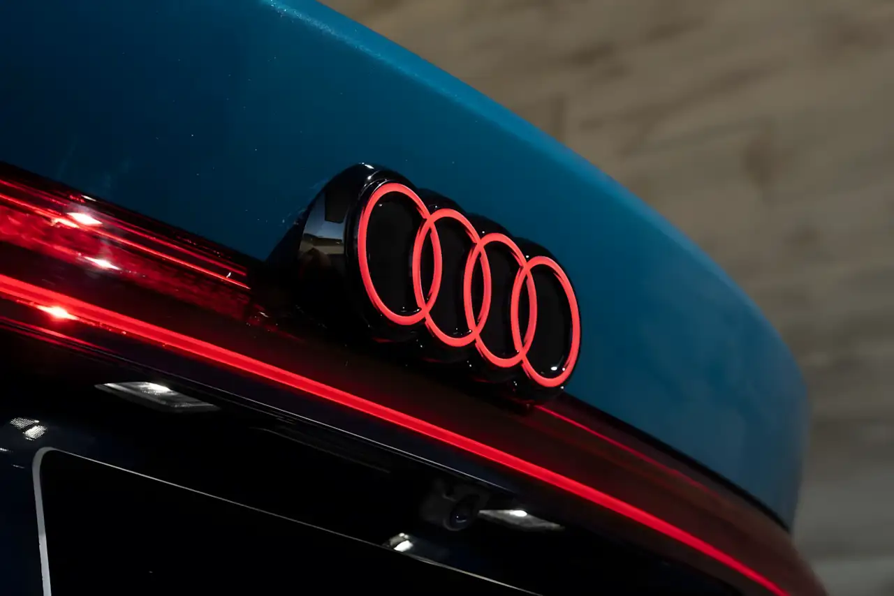 Audi A6 Sportback e-tron chega ao Brasil por R$ 650 mil com 445 km de autonomia