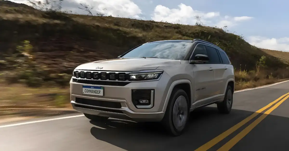 Jeep Commander 2026 chega custando menos, câmbio de Rampage e novas rodas