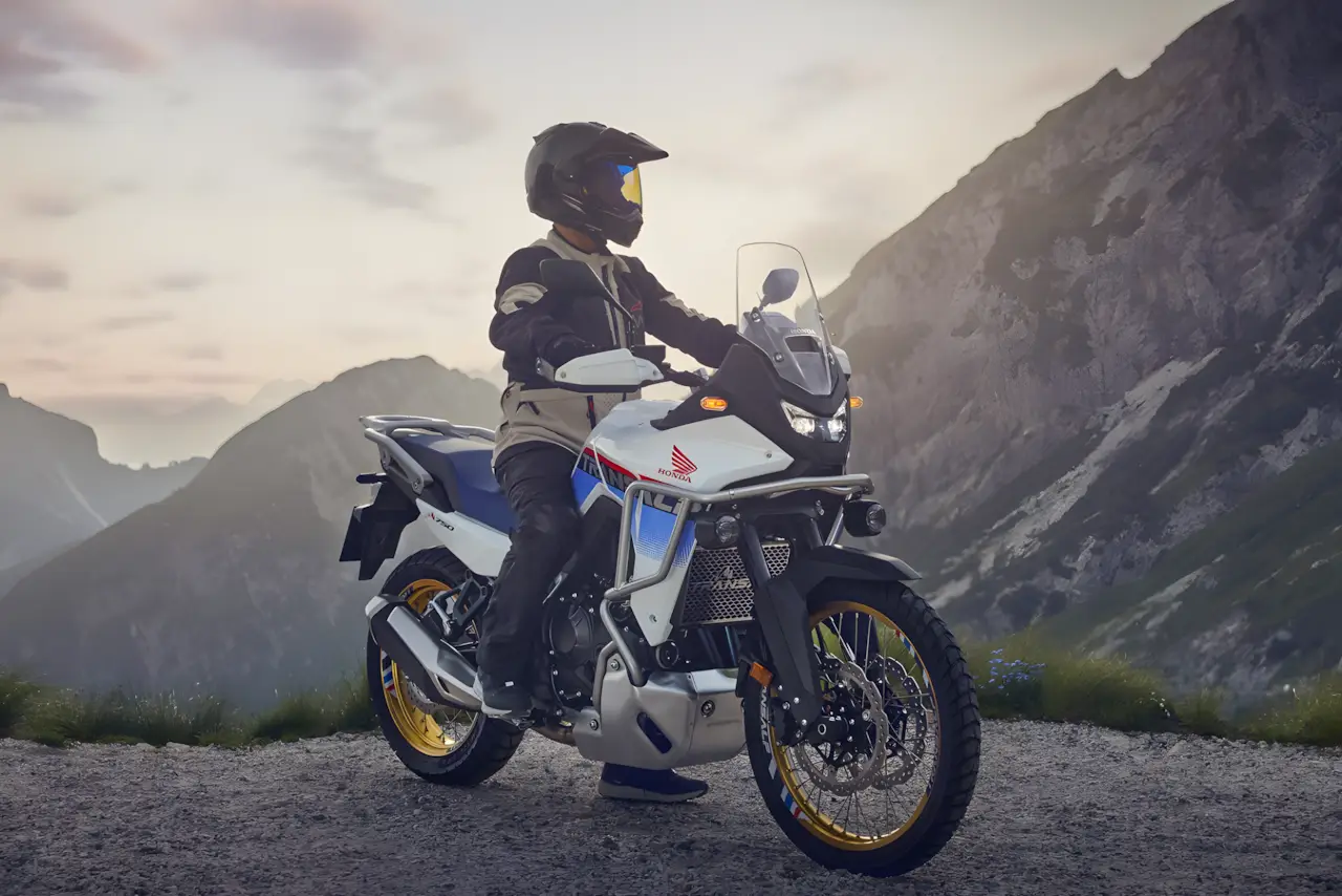 Nova Transalp 750 retorna ao Brasil em 2025 para brigar com a Ténéré 700; Confira as mudanças