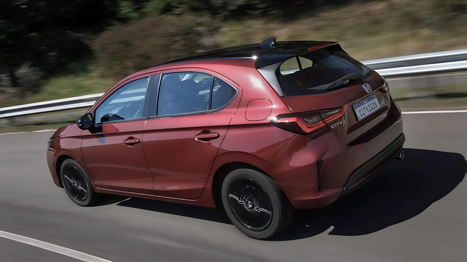 Honda City Touring Sport 2026: Preço, Consumo e Recursos do Hatch Esportivo Mais Completo da Categoria