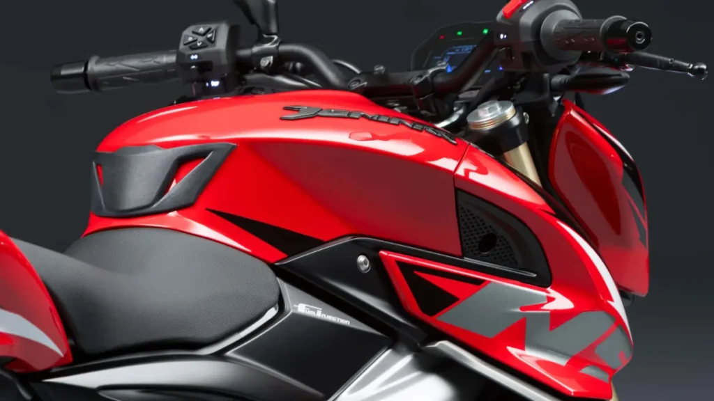Nova Bajaj Dominar NS400Z 2026