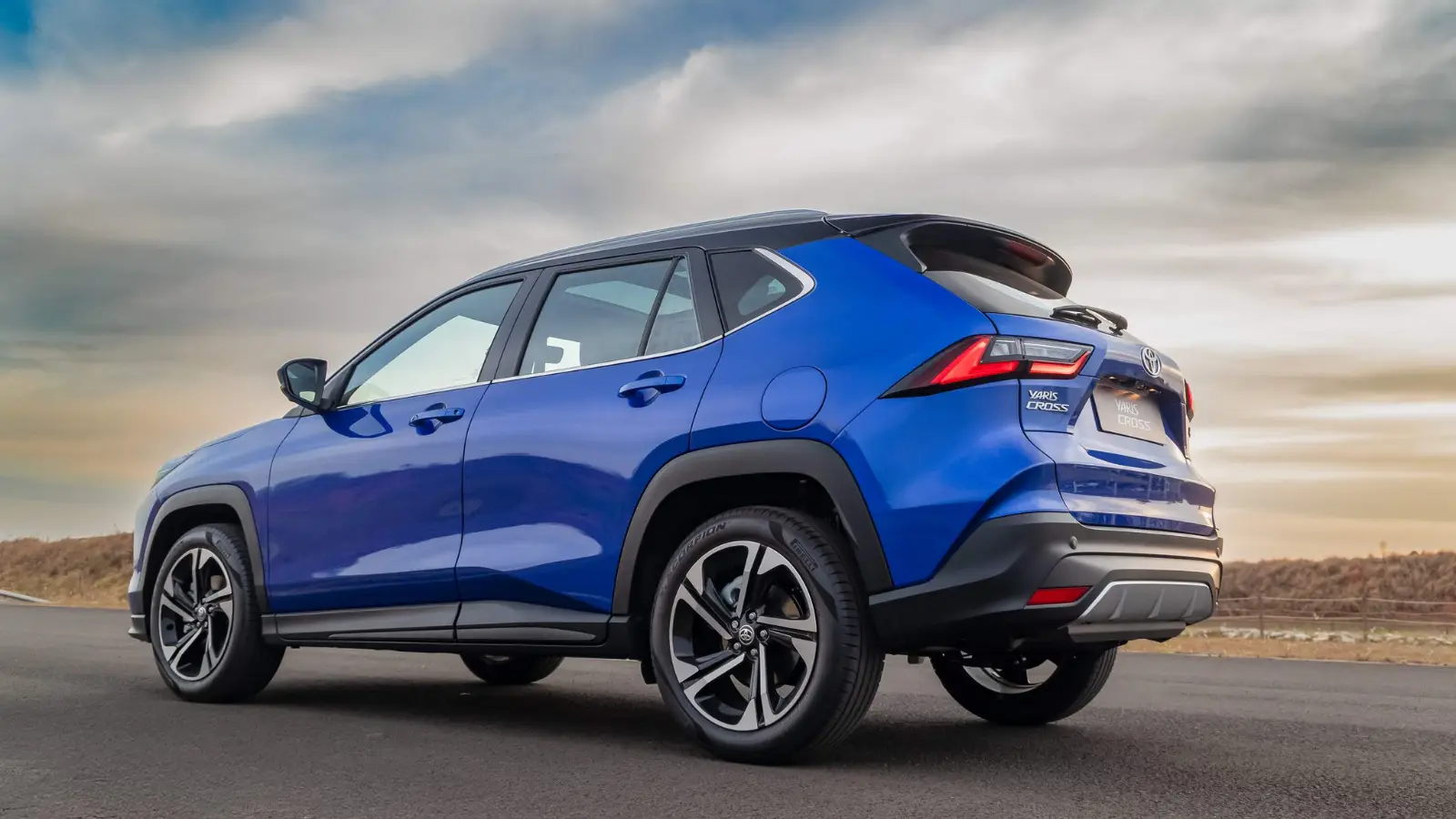 Novo Toyota Yaris Cross 2026 Chega ao Brasil: Preços, Motor Híbrido e Versões