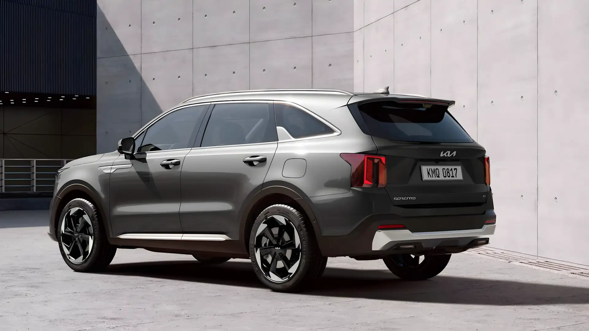 Vista frontal do Kia Sorento 2026 com far&oacute;is verticais em LED