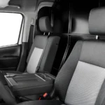 Toyota hiace furgao 2026 interior conforto