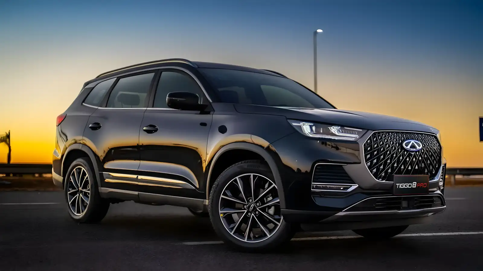 Tiggo 8 Pro 2027 Frente Lateral