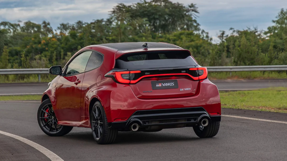 Toyota Gr Yaris 2026 Fibra Carbono