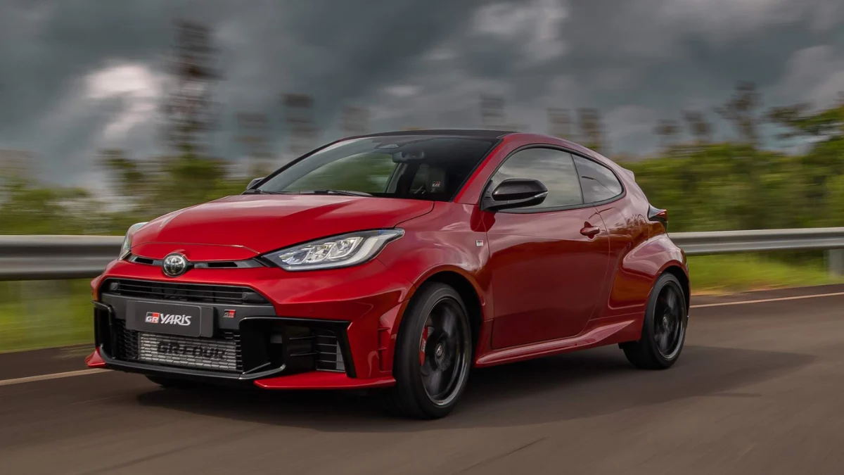 Toyota GR Yaris entra em pré-venda no Brasil com 304 cv e o mesmo preço para manual e automático