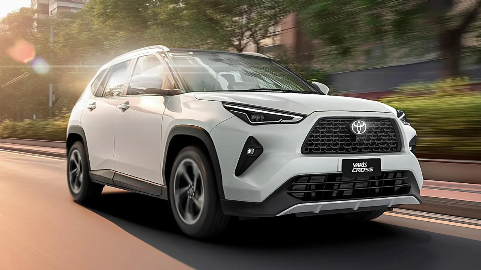 Toyota Yaris Cross XRX 1.5 CVT 2026: preço, equipamentos, pontos positivos e negativos da versão topo