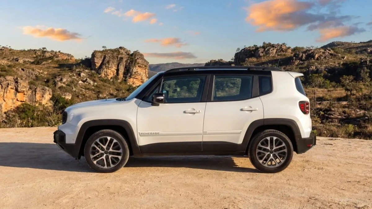 Jeep Renegade 2027: híbrido, novo interior e preços mais baixos