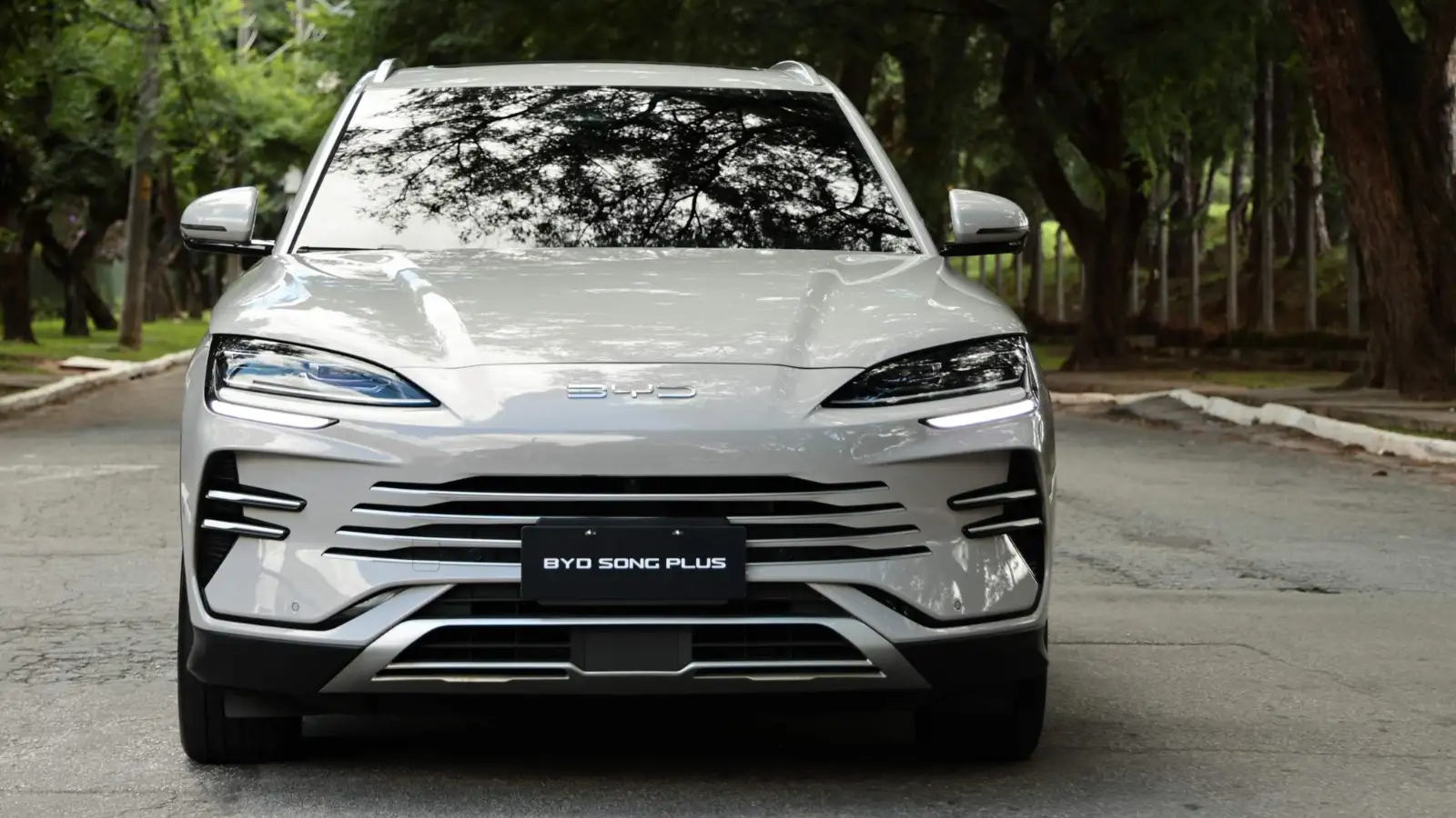 BYD Song Plus 2027 tem novo motor turbo, 99 km elétricos e preço mantido em R$ 249.990