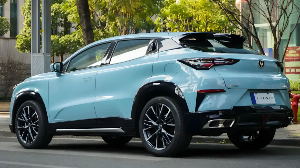 Caoa Changan Uni-T com motor 1.5 turbo flex