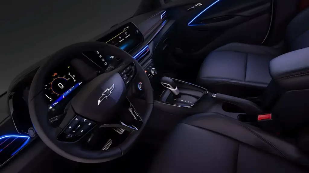 Chevrolet Sonic: interior revelado com tela de 11" e tecnologia de Tracker para bater o Avenger