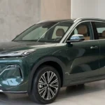 Geely EX5 EM-i Ultra 2027 custa R$ 10 mil menos que o Haval H6 PHEV; vence em bateria e autonomia elétrica