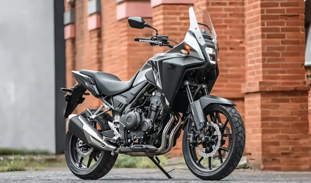 Nova versão da aventureira mais vendida da Honda ganha cor inédita e painel de 5 polegadas