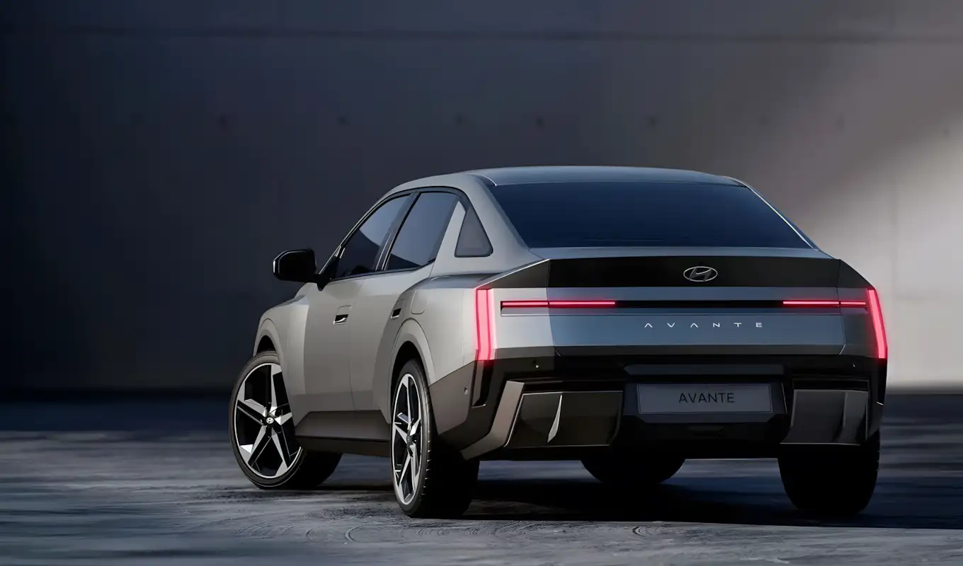 Novo Hyundai Elantra 2027 cresce para o tamanho de um Sonata e estreia IA embarcada