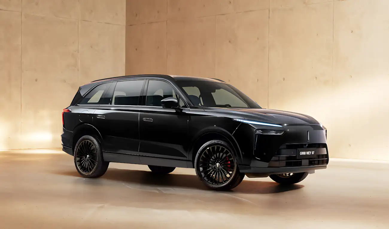 GWM Wey 07 Dark Edition na cor preta com rodas exclusivas