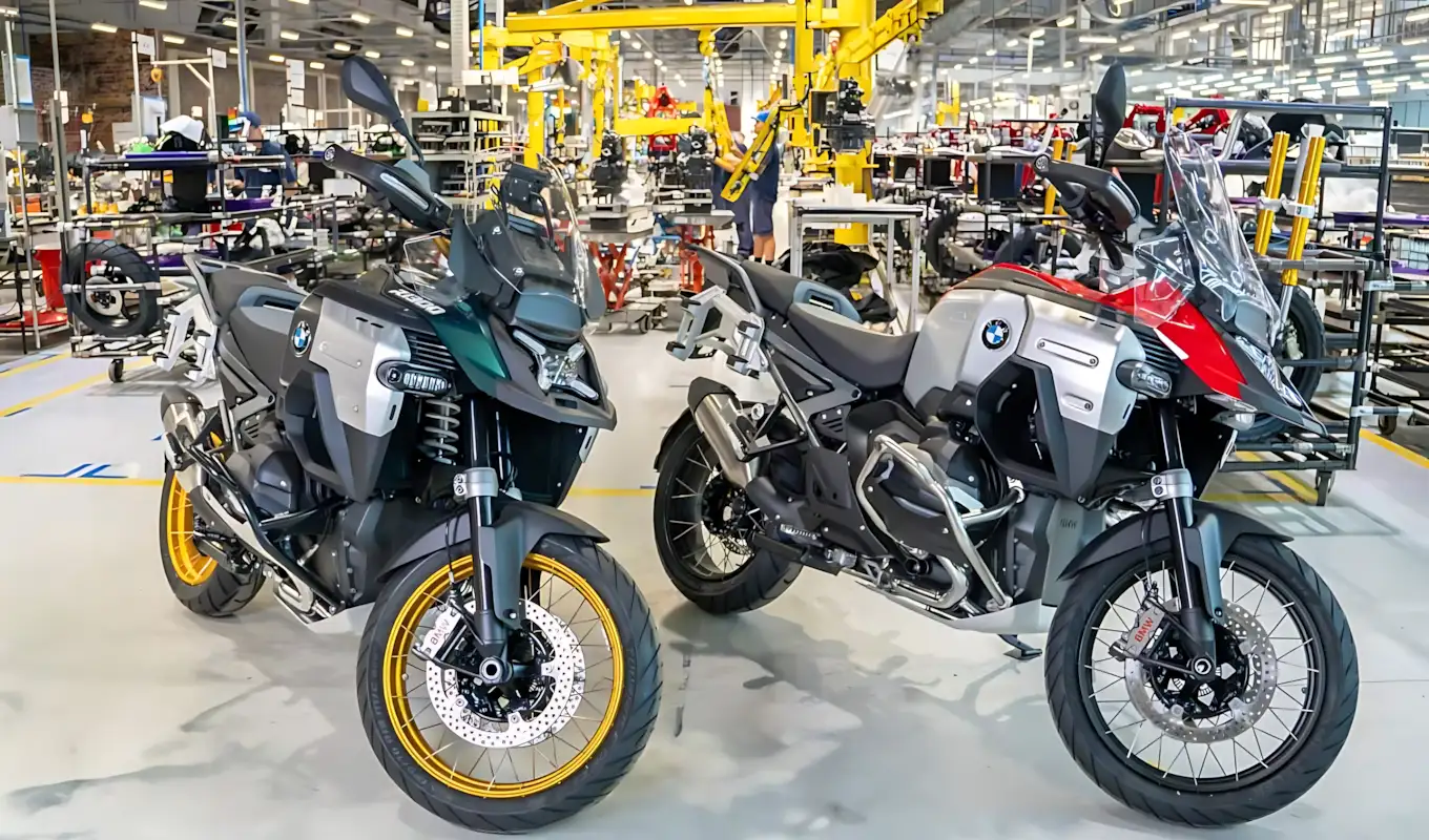 BMW R 1300 GS Adventure Triple Black ganha câmbio ASA com Kit Baixo; versão sai por R$ 156.990