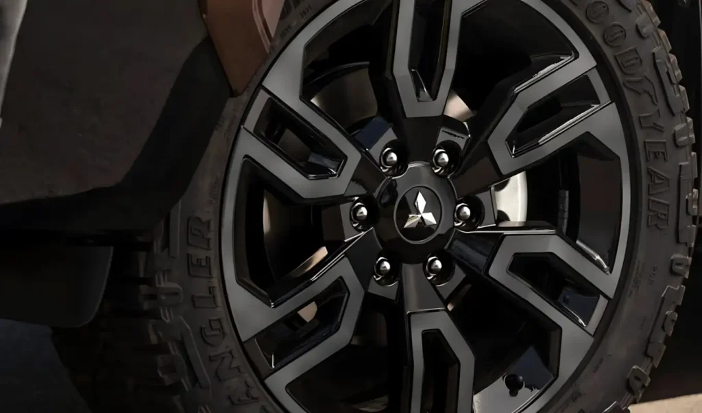 Rodas de 20 polegadas diamantadas escurecidas da Triton BF///MS