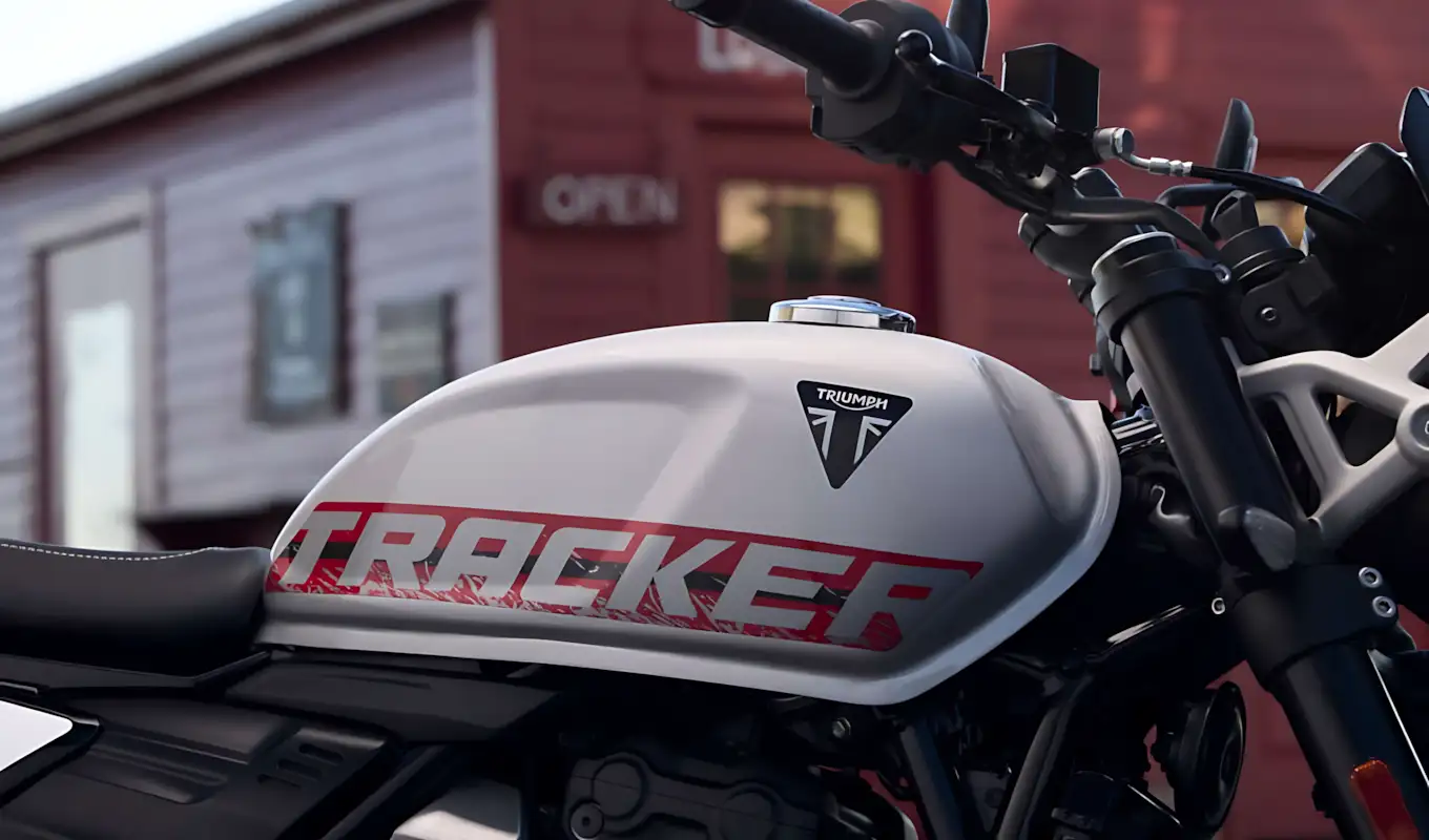 Triumph Tracker 400 e Thruxton 400 chegam ao Brasil com preços abaixo do esperado