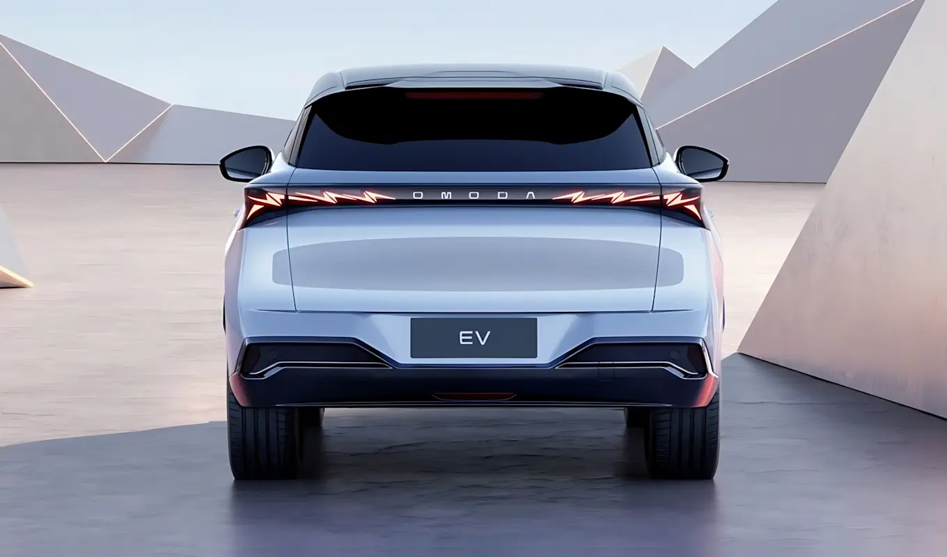 OMODA E5 2027 ganha 210 cv e recarga de até 130 kW; duas baterias são novidade
